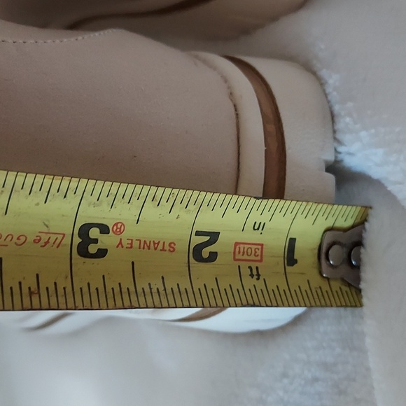 Cliffs by White Mountain Booties - Picture 6 of 12